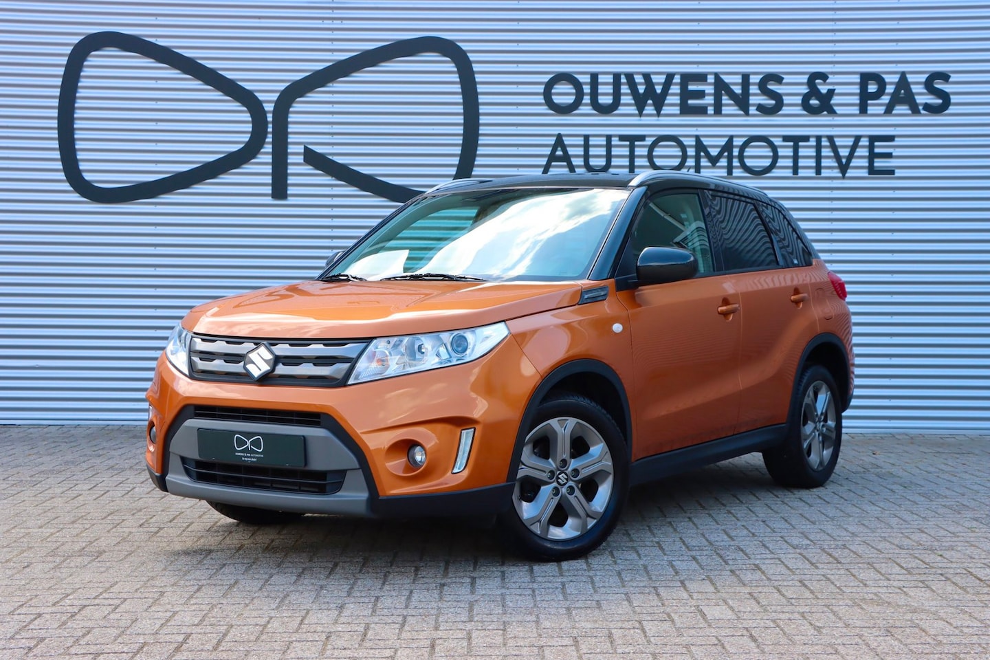 Suzuki Vitara - 1.6 Exclusive | NAVIGATIE | STOELVERW. | CRUISE | AIRCO - AutoWereld.nl