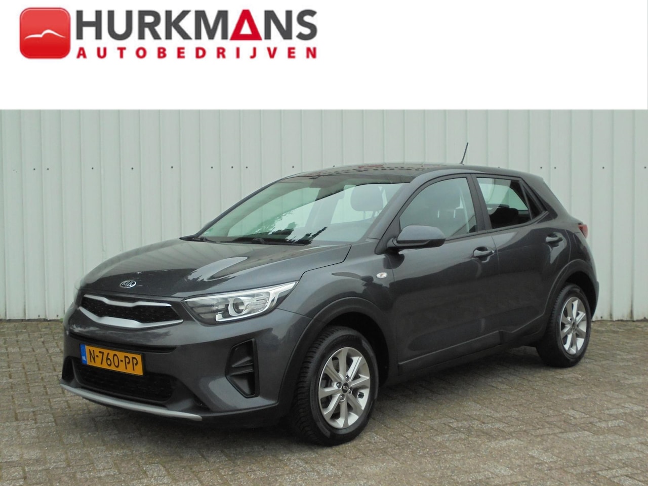 Kia Stonic - 1.2 MPi 84PK NAVI VIA CARPLAY TREKHAAK - AutoWereld.nl