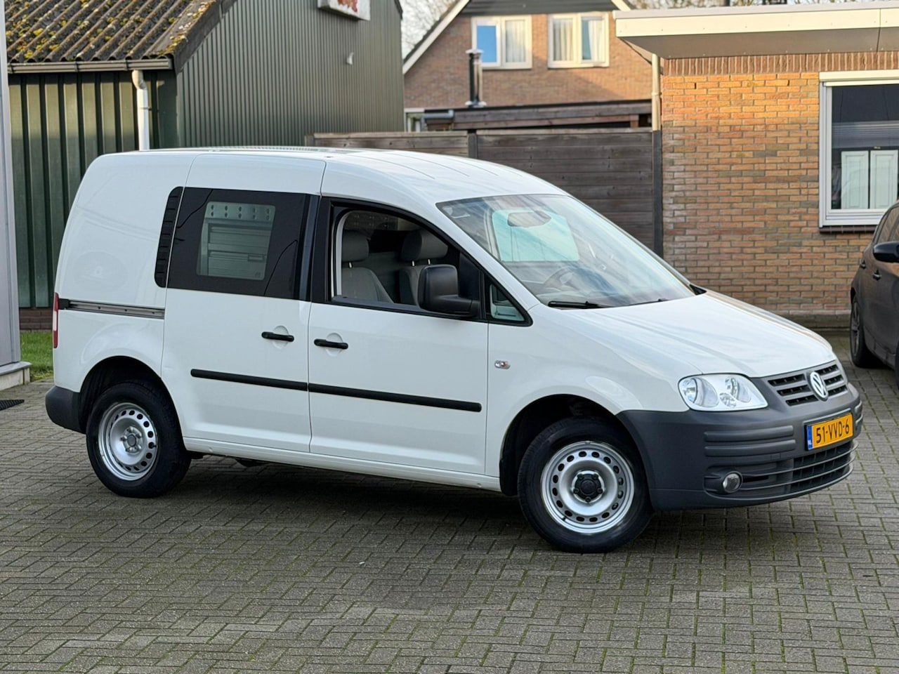 Volkswagen Caddy - 2.0 CNG airco cruise - AutoWereld.nl