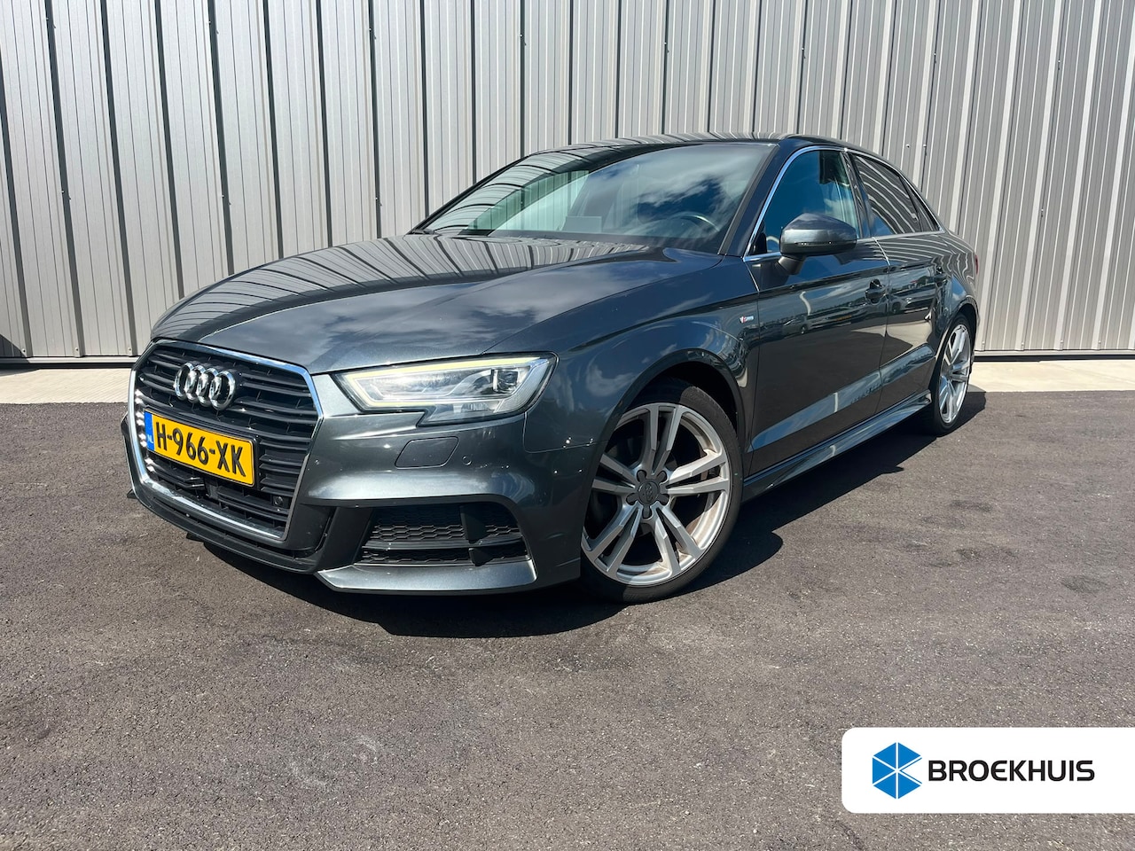 Audi A3 Limousine - 1.4 TFSI CoD Sport S Line Edition 150pk DSG/AUTO | Adaptive cruise | Navigatie | Stoelverw - AutoWereld.nl