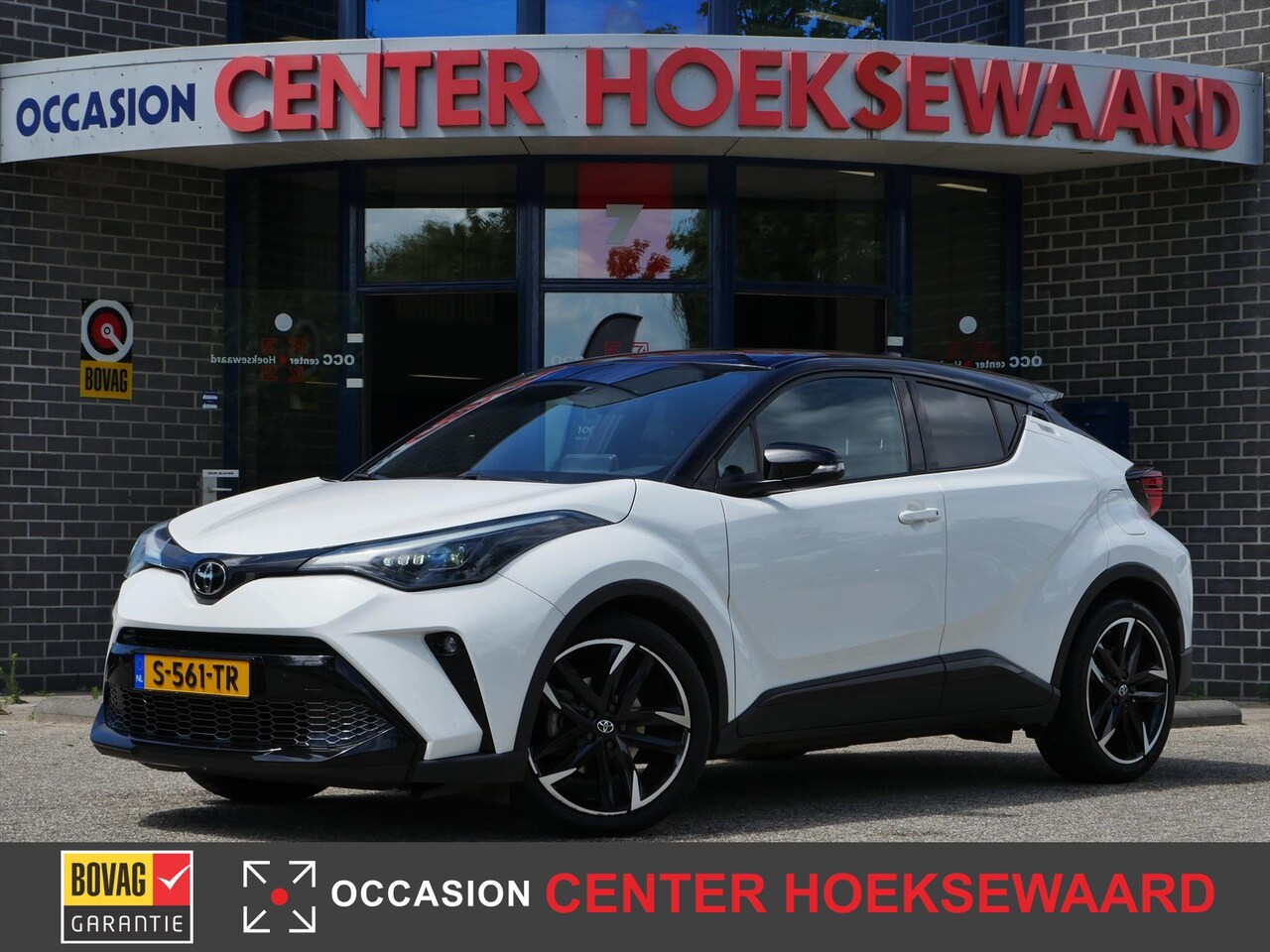 Toyota C-HR - 1.8 Hybrid 122pk CVT GR-Sport Two-Tone | Camera | CarPlay | 19"inch | - AutoWereld.nl