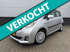 Toyota Verso S - 1.3 VVT-i 6 versnel. Aspiration Clima - trekhaak - hoge instap - dealer onderhouden - crui