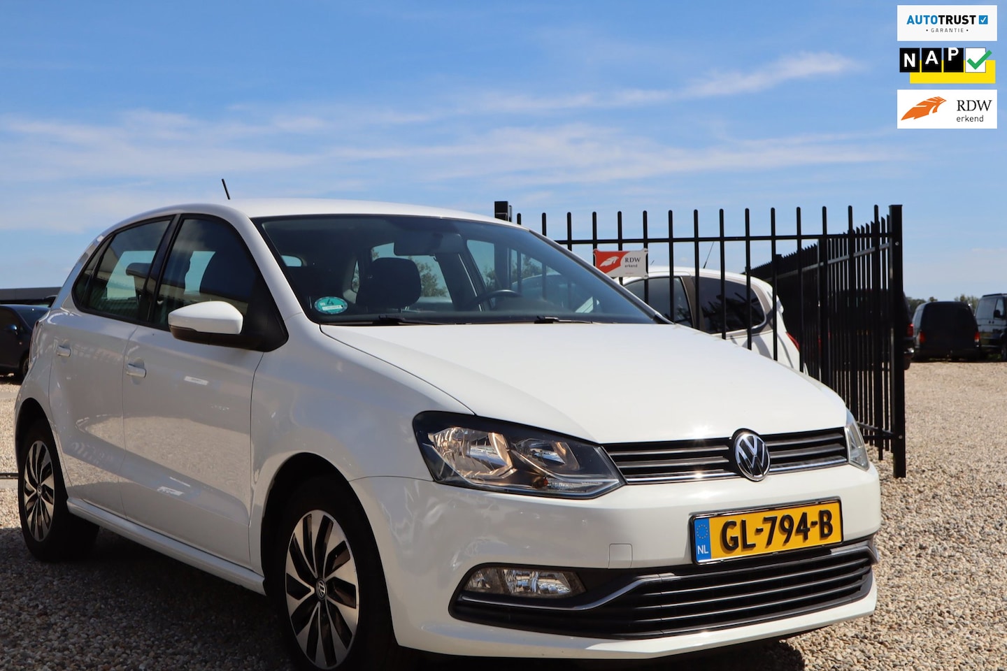 Volkswagen Polo - 1.0 Comfortline 1ste EIGENAAR - AutoWereld.nl