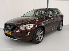 Volvo XC60 - 2.0 T5 FWD Momentum LEER / NL-AUTO
