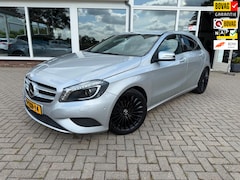 Mercedes-Benz A-klasse - 180 Ambition/ 1.6 / NAP / LED / 18'' LM Velgen
