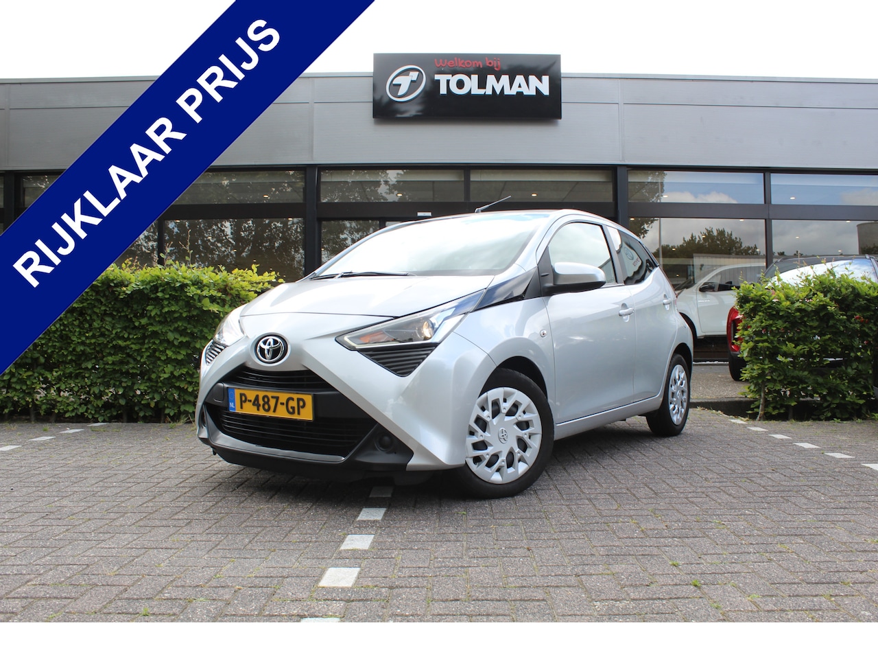 Toyota Aygo - 1.0 VVT-i x-play | Rijklaar | Apple/Android | ''Trekhaak'' | PDC | DAB+ | Bluetooth | Came - AutoWereld.nl