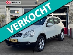 Nissan Qashqai - 1.6 Connect Edition / Pano / Camera / Navi / Trekhaak