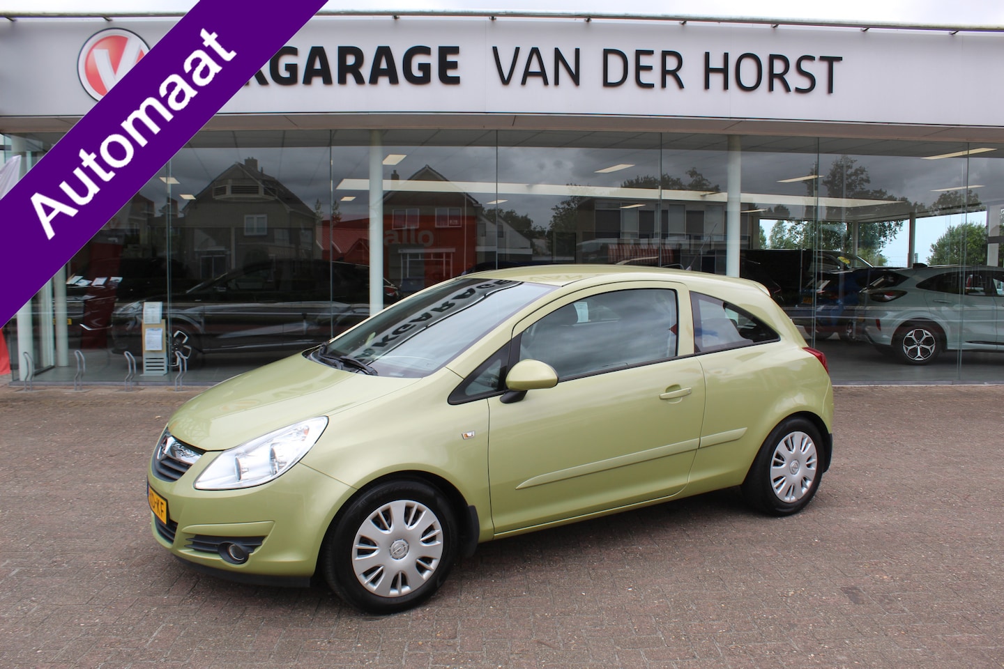 Opel Corsa - 1.2-16V Enjoy 1.2-16V Enjoy , Automaat , nette auto Airco , Radio/CD , Elek.ramen voor , Elek.verstelbar - AutoWereld.nl