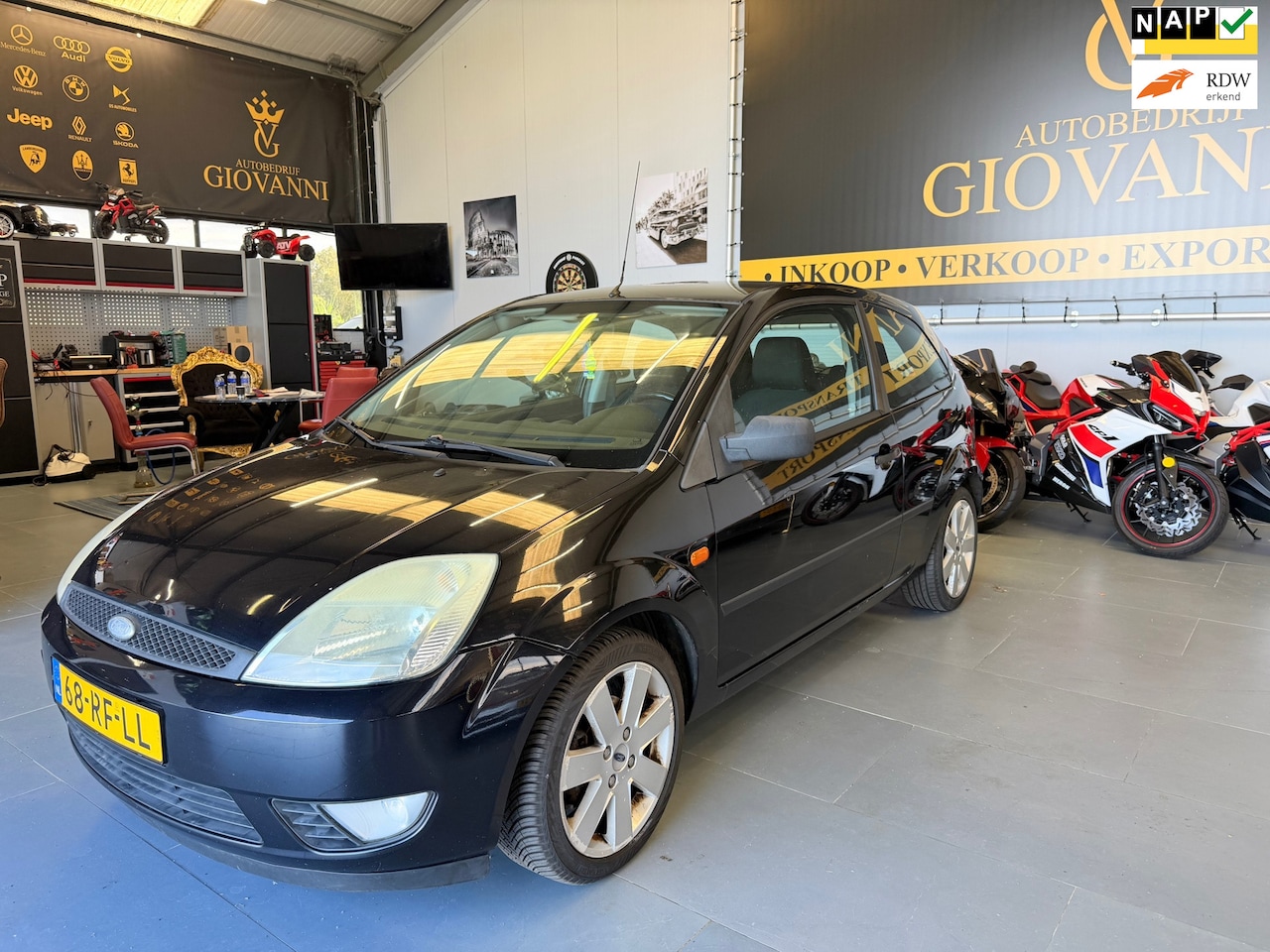 Ford Fiesta - 1.4-16V Futura inruil mogelijk - AutoWereld.nl