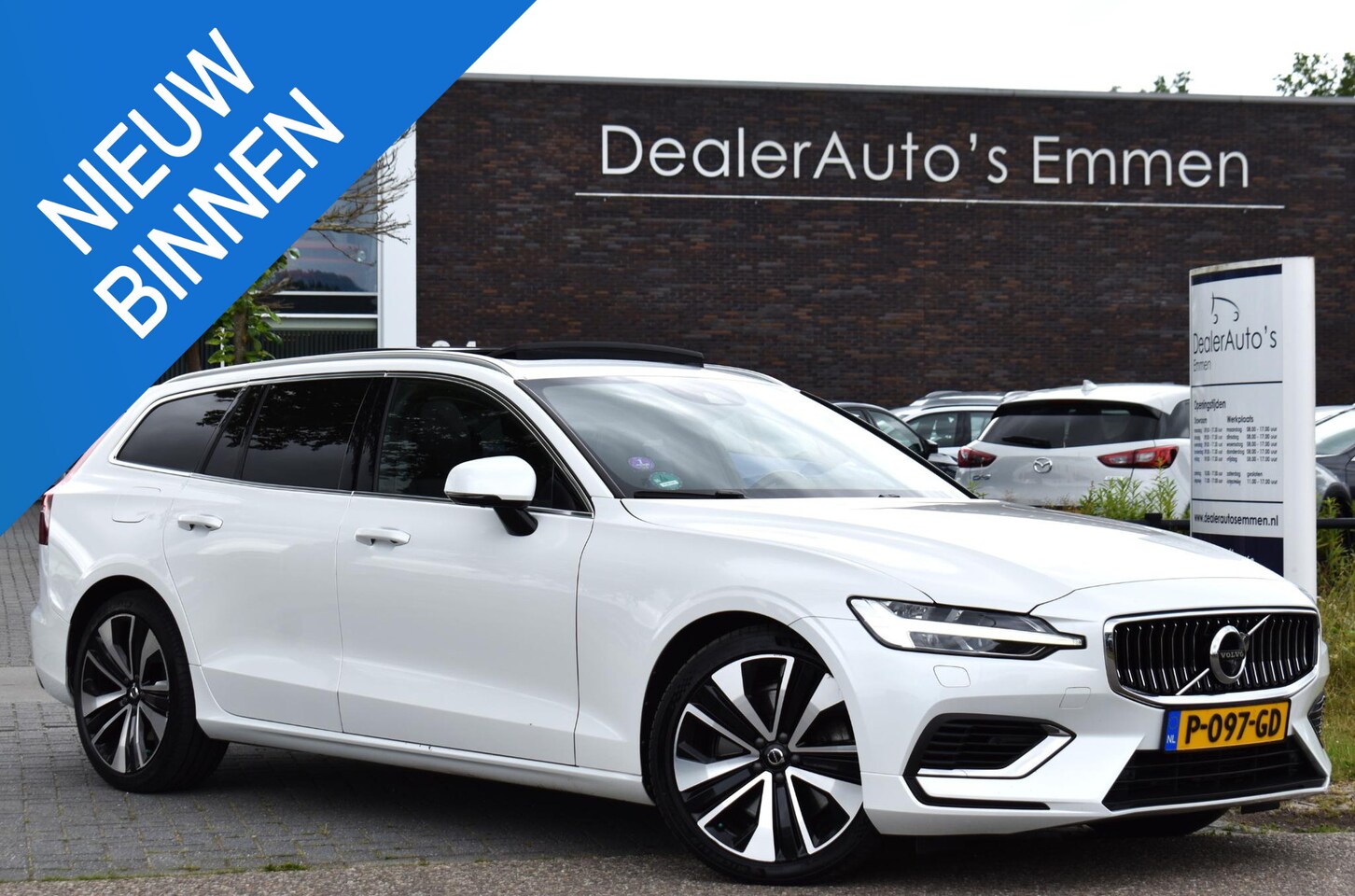 Volvo V60 - 2.0 T8 Recharge AWD R-Design 2.0 T8 Recharge AWD R-Design - AutoWereld.nl