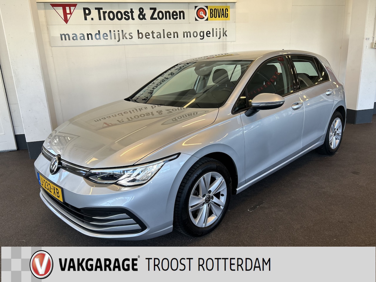 Volkswagen Golf - 1.0 TSI Life | Adaptieve cruise control | Climate control | Nederlands geleverd | Apple ca - AutoWereld.nl