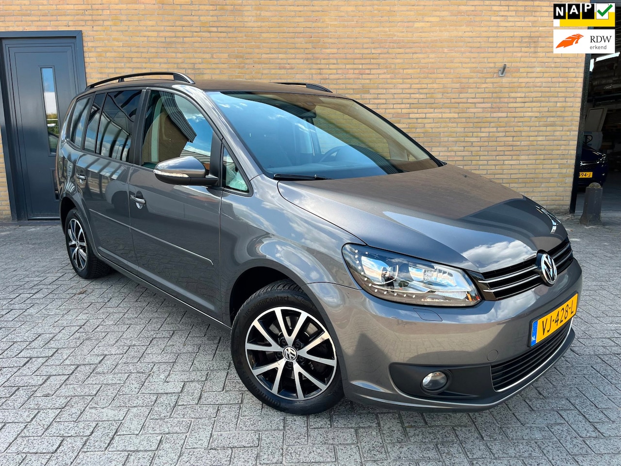 Volkswagen Touran - 2.0 TDI Comfortline|Grijskenteken|Marge|Navi|Airco|Cruise|PDC|Trekhaak| - AutoWereld.nl