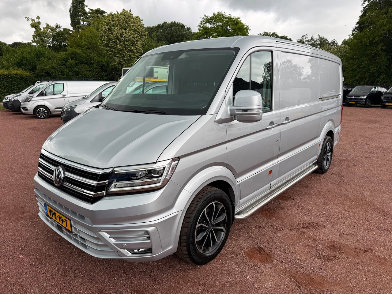 Volkswagen Crafter - 35 2.0 TDI 140PK / 2x Schuifdeur / Automaat - AutoWereld.nl