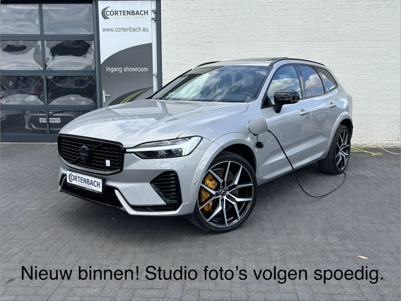 Volvo XC60 - 2.0 T8 Plug-in-hybrid AWD Polestar Engineered Long Range | Zwenkbare trekhaak | Bowers & W - AutoWereld.nl