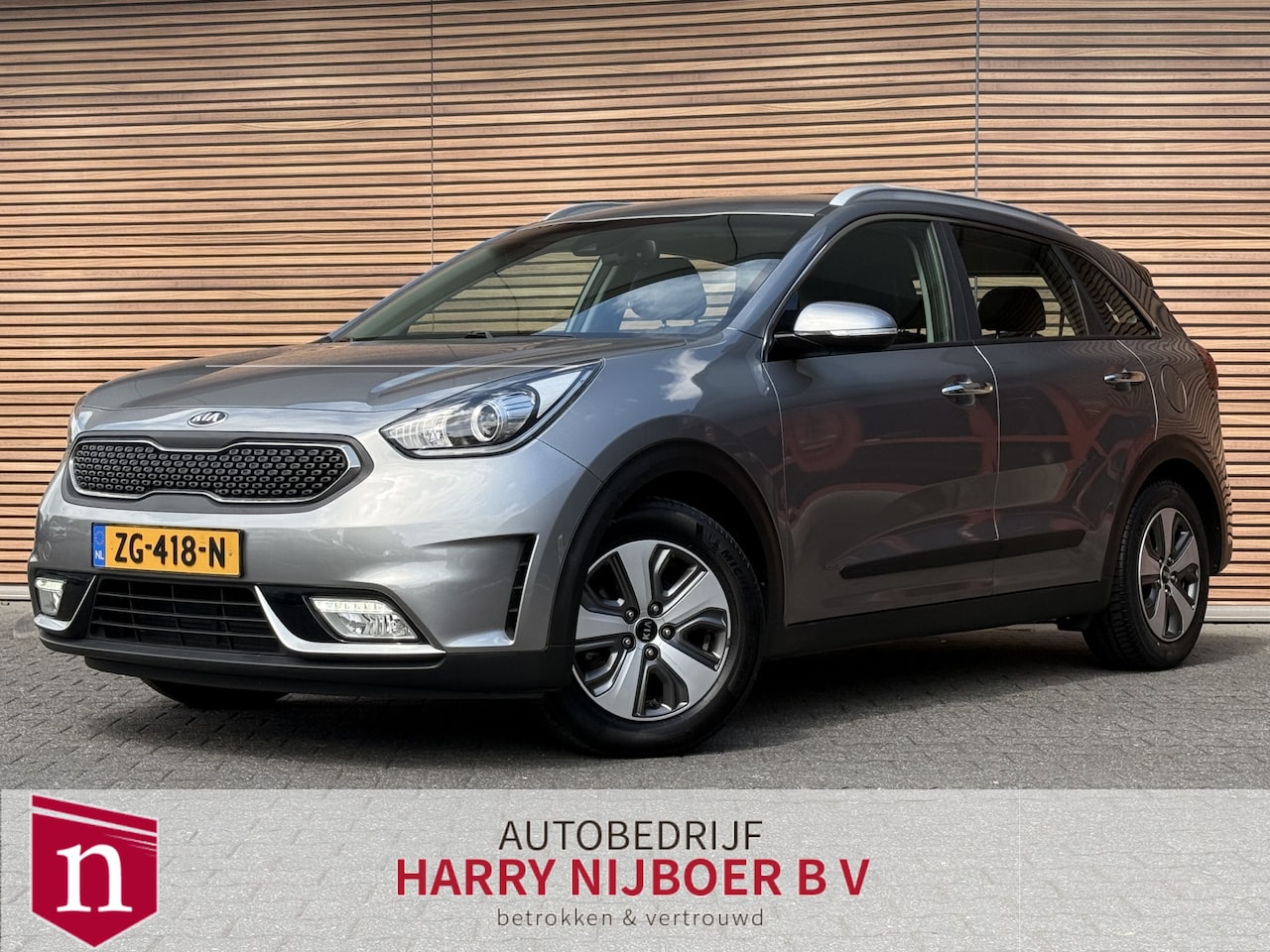 Kia Niro - 1.6 GDi Hybrid DynamicLine Camera / Clima / Navi / Trekhaak - AutoWereld.nl