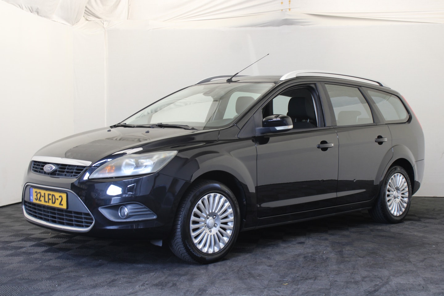 Ford Focus Wagon - 1.8 Limited 1.8 Limited - AutoWereld.nl