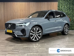 Volvo XC60 - B5 Plus Dark | Trekhaak | Schuifdak | Parkeercamera | Stoelverwarming | Lederen Dashboard