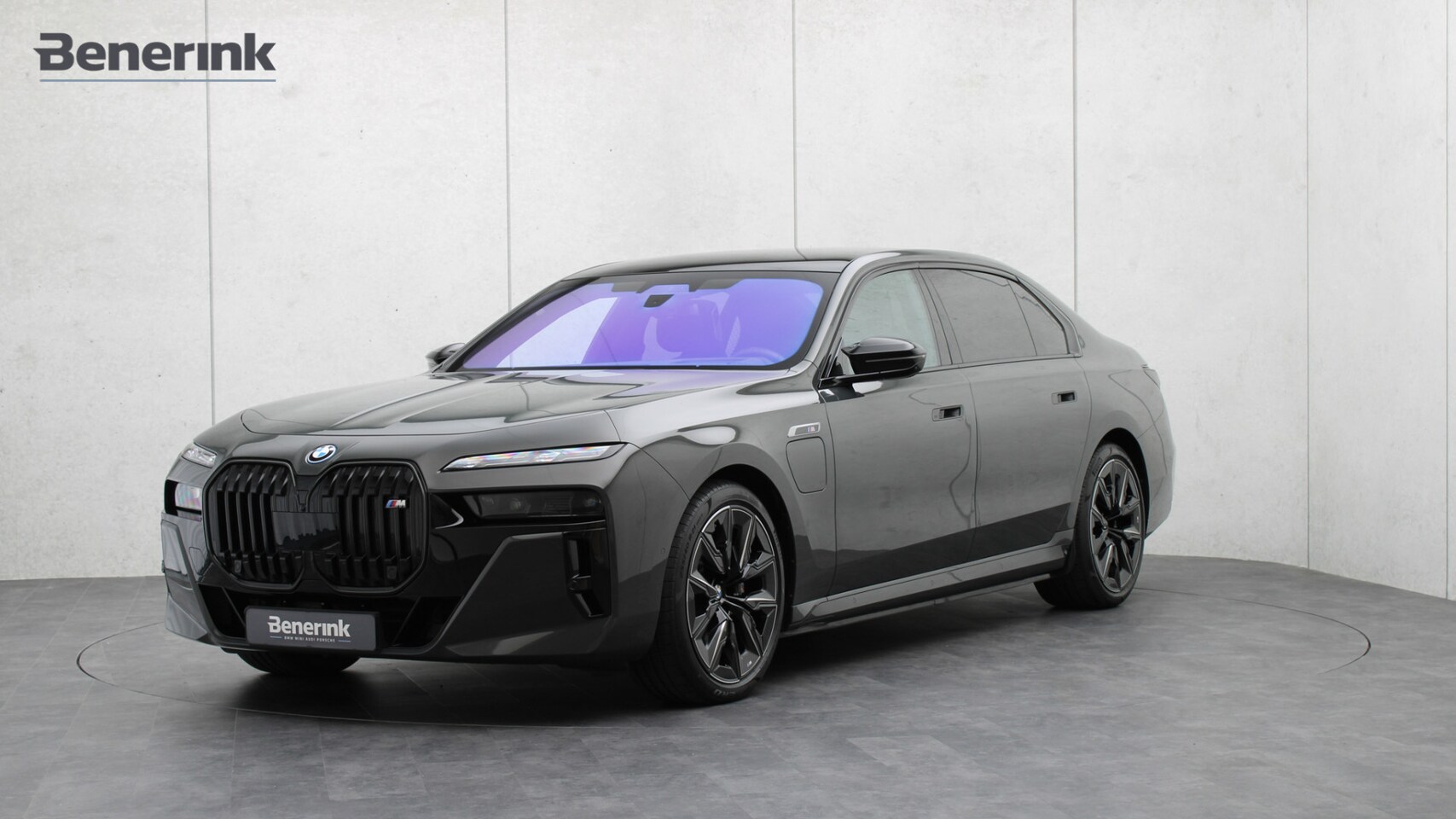 BMW 7-serie - M760e xDrive M-Sport Pro | Executive Lounge | M Performance Pack | Connoisseur Pack | Sky - AutoWereld.nl