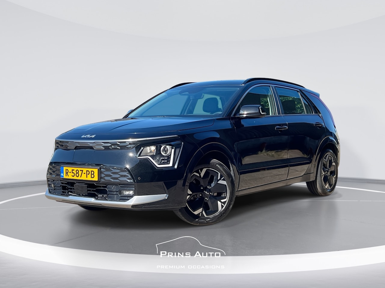 Kia Niro EV - DynamicLine 64.8 kWh |CAMERA|CARPLAY|BTW|ORIG. NL| - AutoWereld.nl