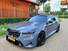 BMW 5-serie Touring - M5 touring, M Drivers Package, B&W, Alcantara hemel