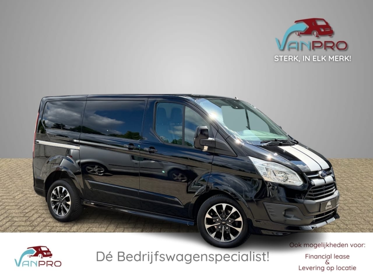 Ford Transit Custom - 2.0 TDCi 170PK Automaat SPORT Dealeronderhouden / Navi / Leder / Camera / Cruisec / Licht - AutoWereld.nl