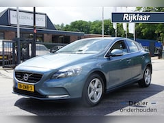 Volvo V40 - 1.6 T4 MOMENTUM TREKH/LEDER/NAVI/CAMERA/PDC NIEUWE DISTRIBUTIE