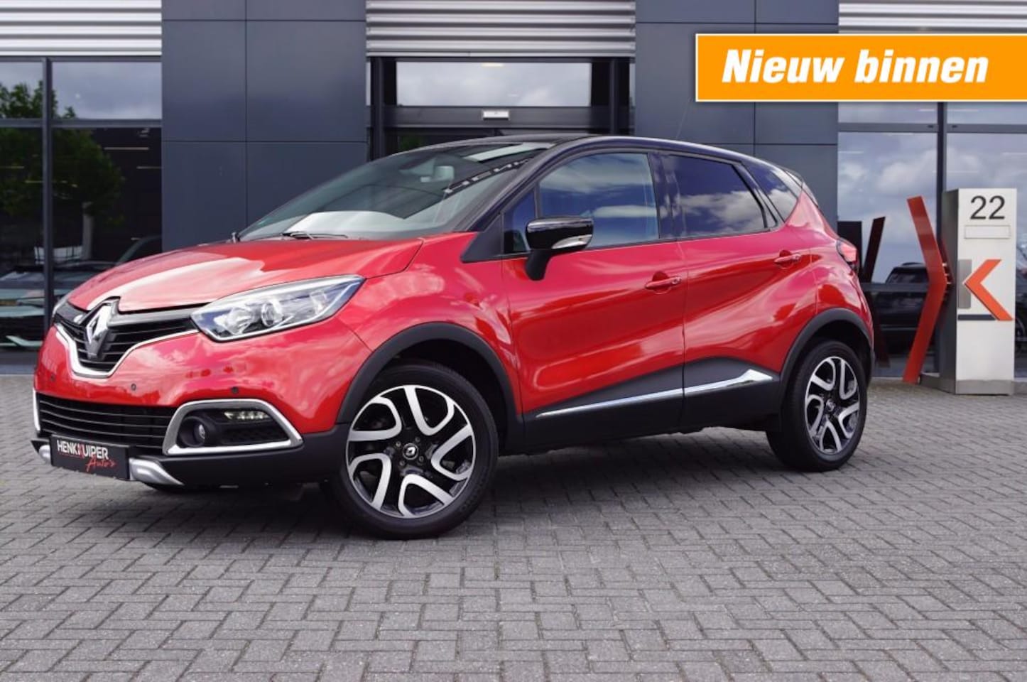 Renault Captur - 1.2 TCe XMod 120pk / Navi / PDC / Camera / key-less / Trekhaak - AutoWereld.nl