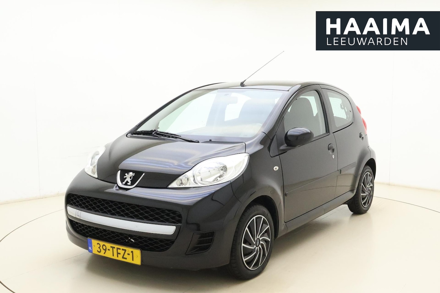 Peugeot 107 - 1.0-12V XS | Airco | Radio | Centrale deurvergrendeling | Elektrisch bedienbare ramen | CD - AutoWereld.nl