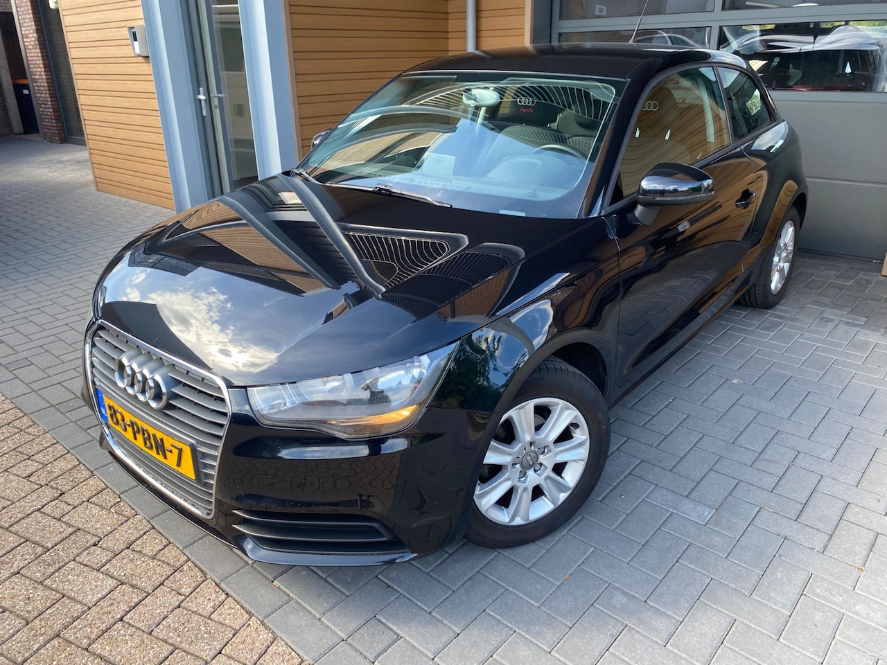 Audi A1 - 1.2 TFSI Attraction Pro Line Business Airco| Cruise| Navi - AutoWereld.nl