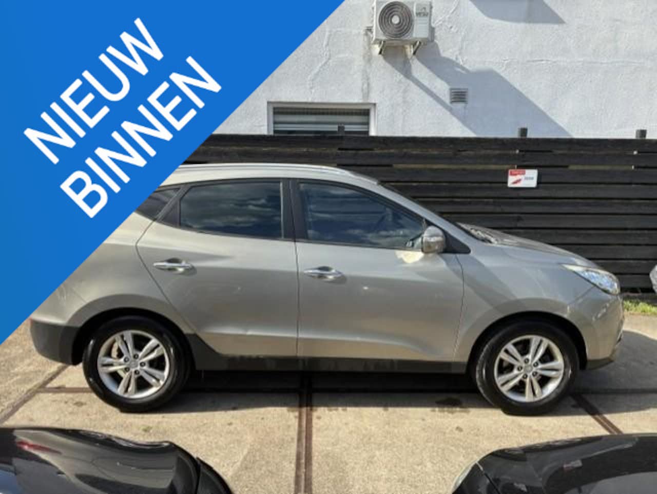 Hyundai ix35 - 2.0i Active AIRCO/CRUISE CONTR/NAVI/LEER/NAP! - AutoWereld.nl