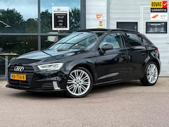 Audi A3 Sportback - 1.5 TFSI CoD S-Line| PANO| NAP| CARPLAY