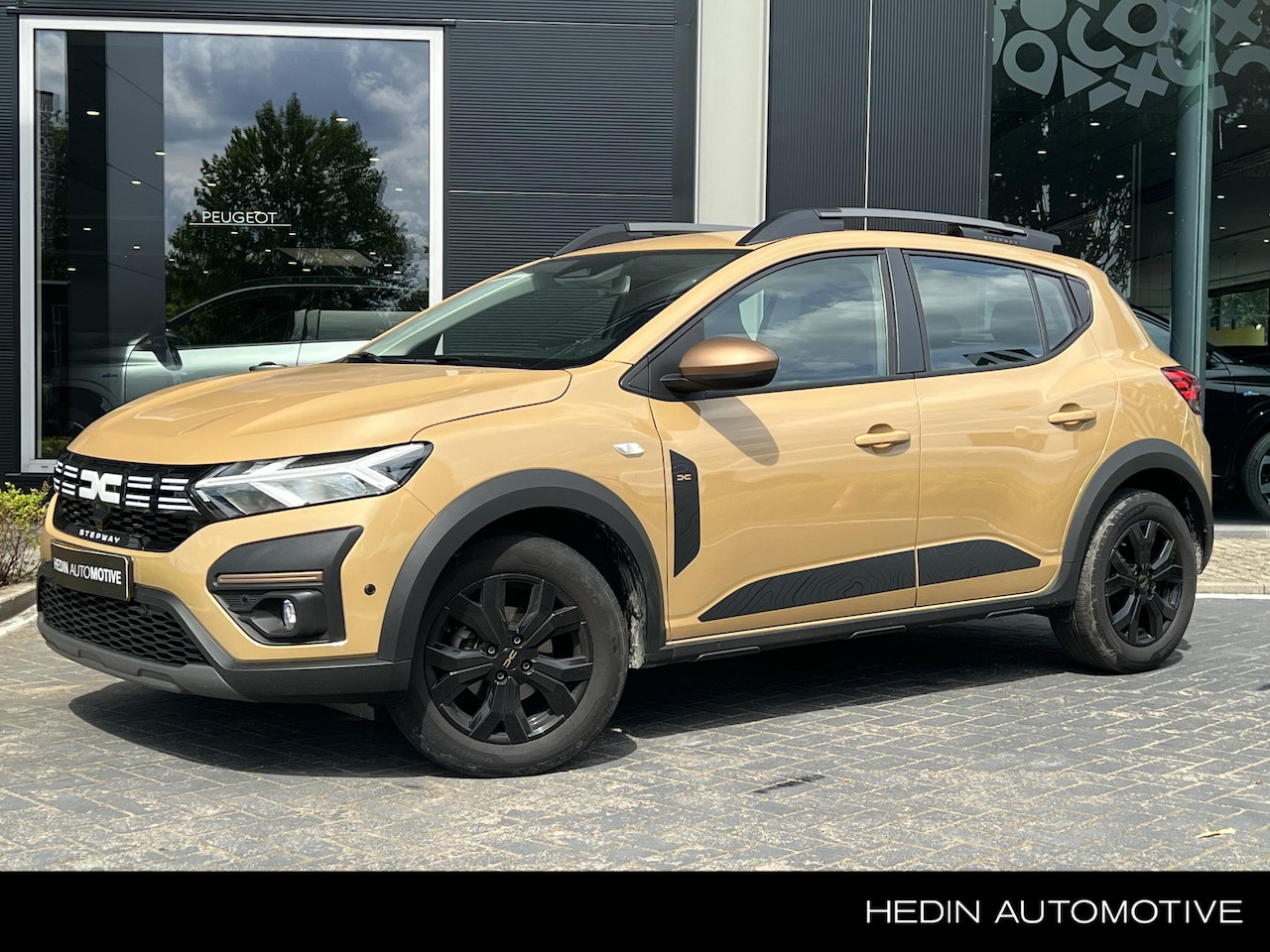 Dacia Sandero Stepway - 1.0 TCe 110 Extreme | Keyless | Navi | Clima - AutoWereld.nl