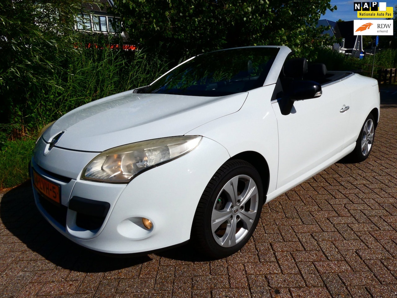 Renault Mégane coupé cabriolet - 1.4 TCE 131pk Clima Cruise Pano Leder Navi - AutoWereld.nl