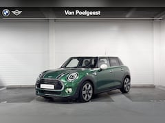 MINI 5-Deurs - Cooper | Parkeerassistent | Driving Modes | Stoelverwarming |