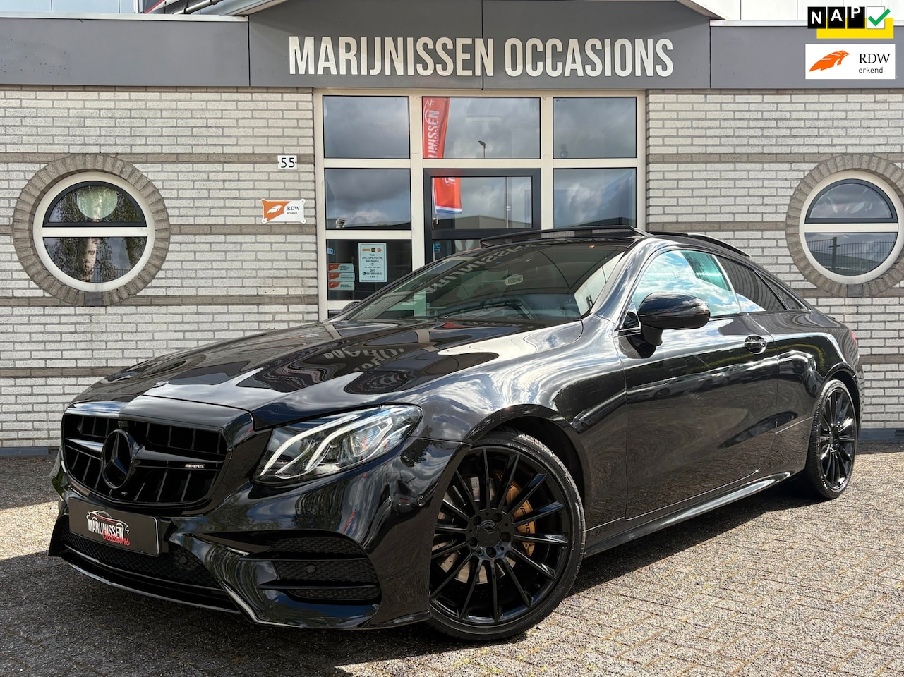Mercedes-Benz E-klasse Coupé - 200 Edition 1 AMG |VOL| - AutoWereld.nl