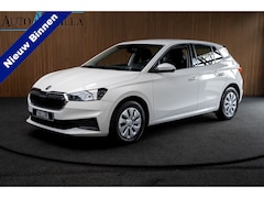 Skoda Fabia - 1.0 Navi Airco Stoelverwarm. PDC Cruise Carplay BTW auto