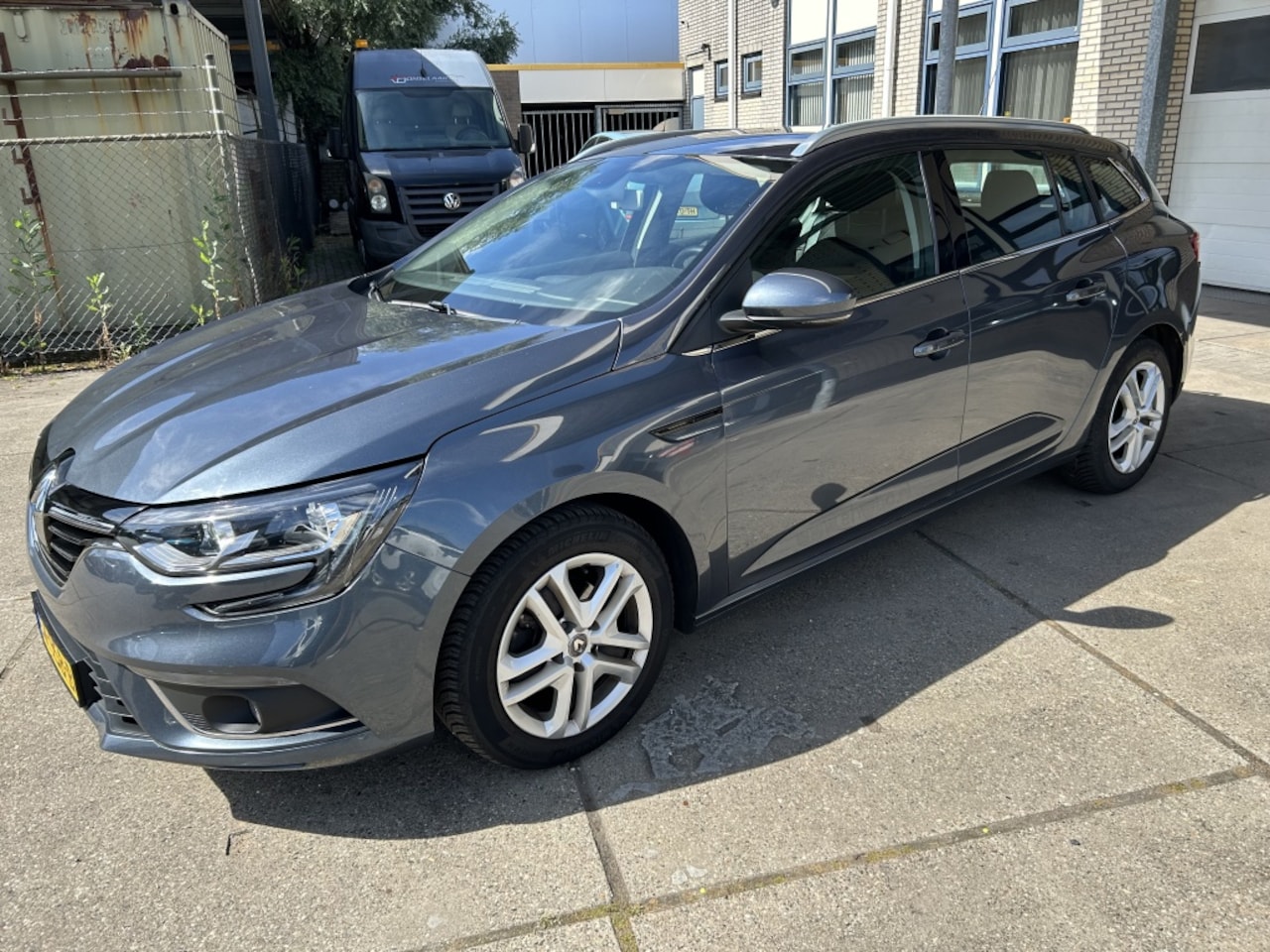 Renault Mégane Estate - 1.3 TCe Zen navi - AutoWereld.nl