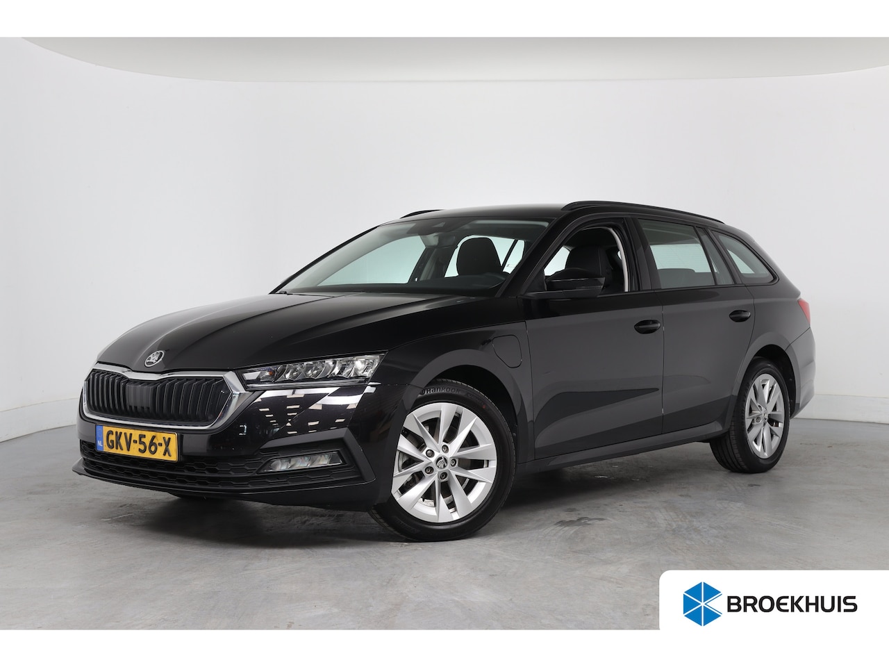 Skoda Octavia Combi - 1.4 TSI iV PHEV Business Edition | Dealer Onderhouden! | LED | Navi By App | Clima | Parke - AutoWereld.nl