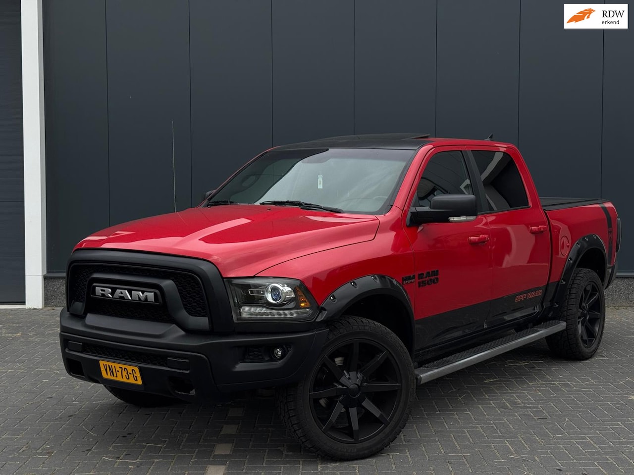 Dodge Ram 1500 - 5.7 V8 LPG 4x4 Crew Cab 5'7 Rebel RED | NAVI | LED | CLIMATE | CR CONTROL - AutoWereld.nl