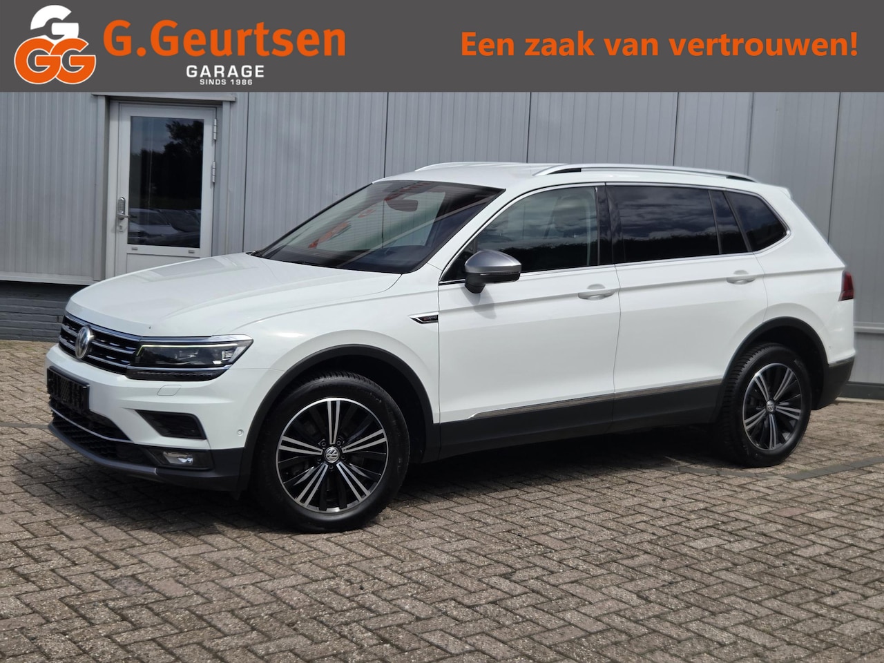 Volkswagen Tiguan Allspace - 2.0 TSI 4Motion Highline 2.0 TSI 4Motion Highline, 7-Persoons, - AutoWereld.nl
