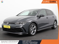 Volkswagen Golf - 1.5 eTSI 150pk DSG R-Line Panorama dak Navigatie Apple Carplay/Android Auto Climate Contro