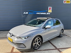 Volkswagen Golf - 1.0 eTSI Life Business PANORAMA DAK/ CARPLAY/ CAMERA