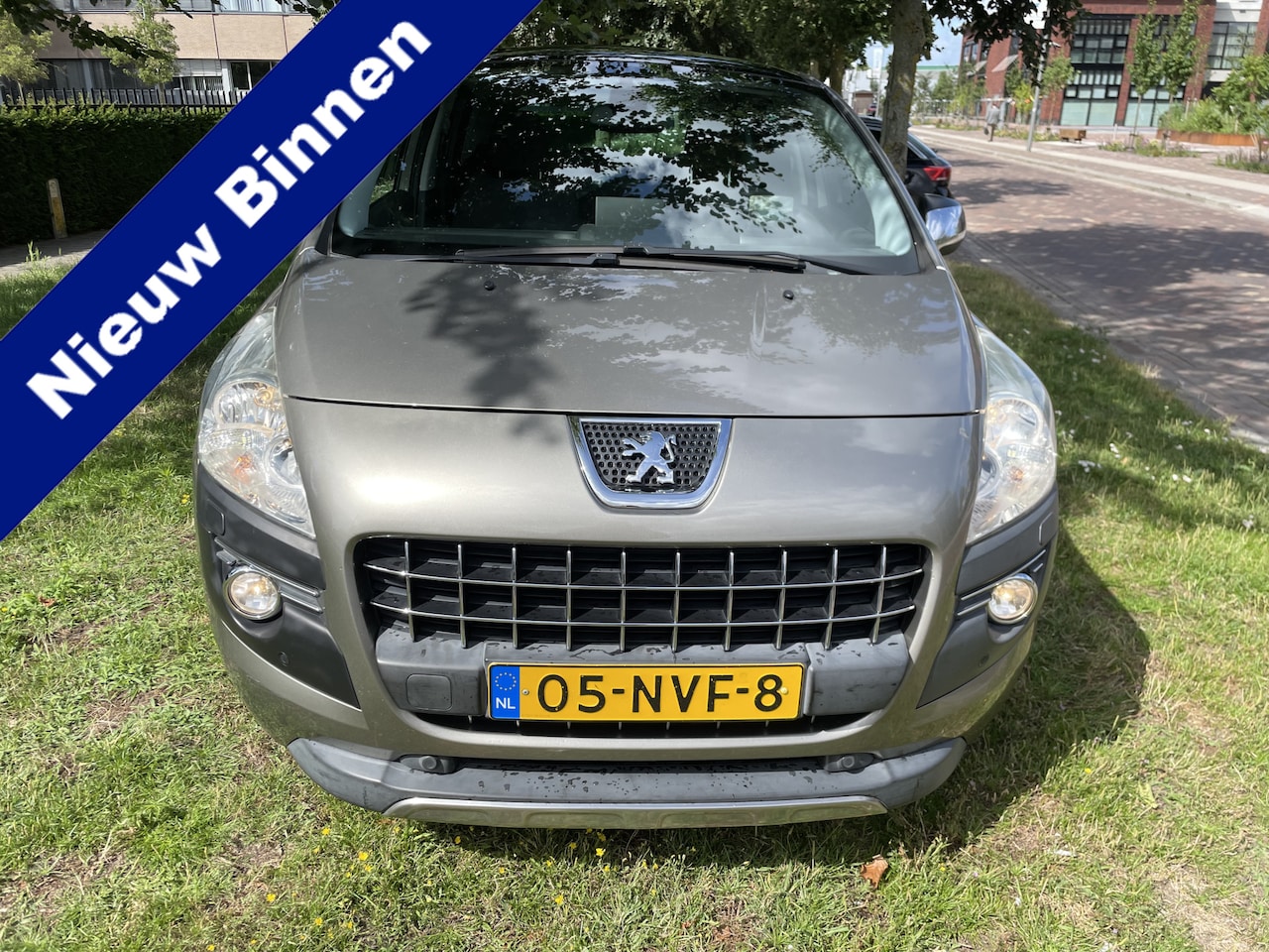Peugeot 3008 - 1.6 THP GT Mooie AUTOMAAT nw ketting nap pano alle facturen aanwezig zie foto’s - AutoWereld.nl