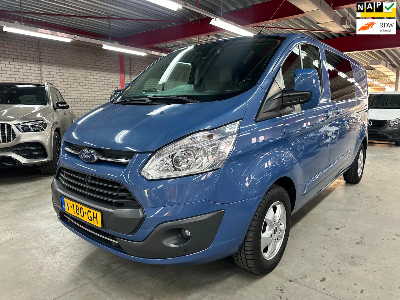 Ford Transit Custom - 290 2.0 TDCI L2H1 Limited DC 290 2.0 TDCI L2H1 Limited DC, 2x schuifdeur, Marge! - AutoWereld.nl