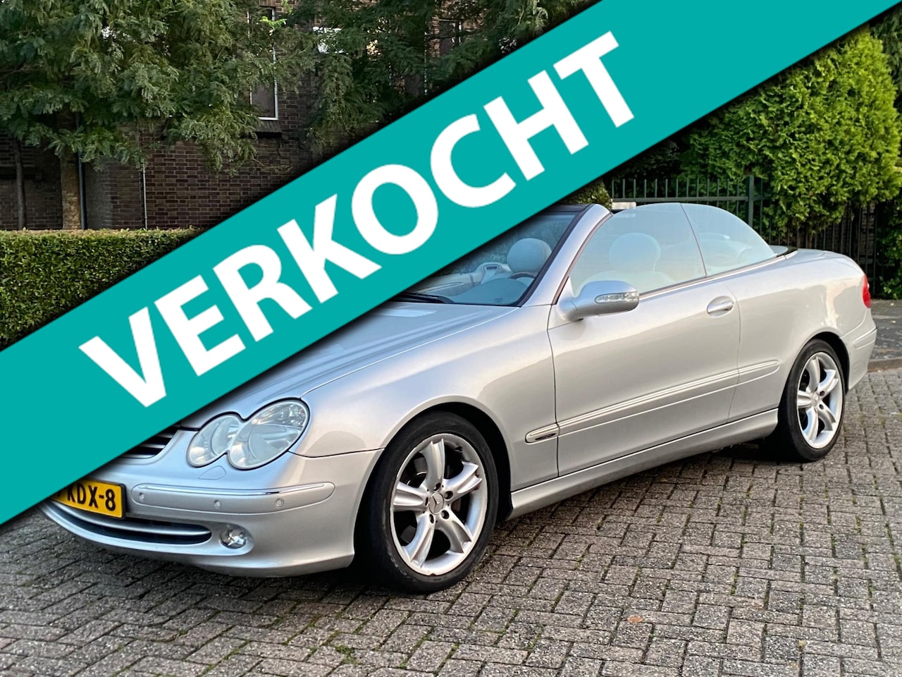Mercedes-Benz CLK-klasse Cabrio - 200 K. Avantgarde 2003 leer! 6-bak! windscherm! youngtimer! goed rijdend! klassieker! - AutoWereld.nl