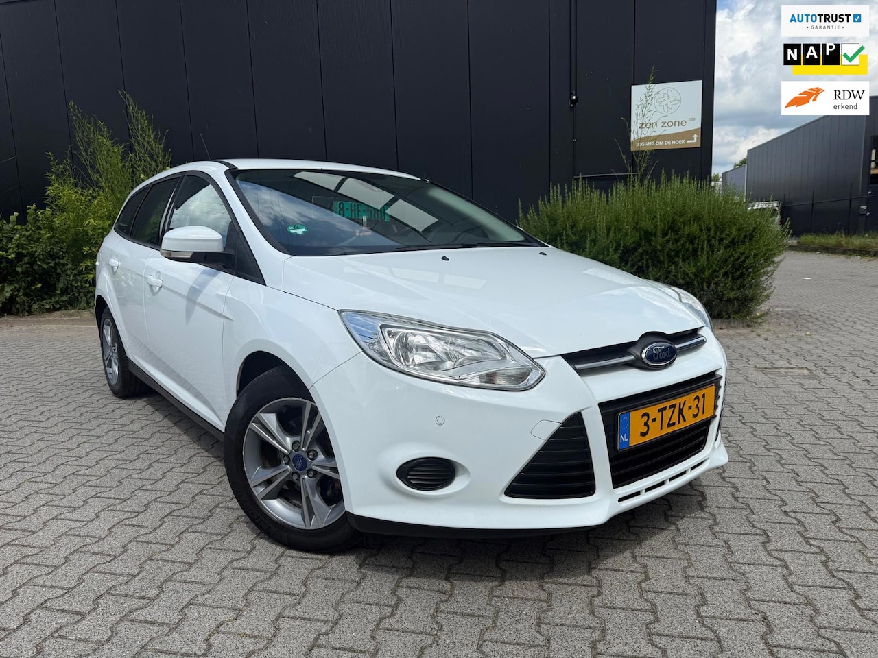 Ford Focus Wagon - 1.0 EcoBoost Edition 1.0 EcoBoost Edition - AutoWereld.nl