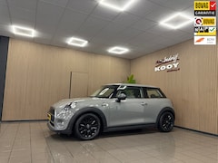 MINI 3-Deurs - 1.5 One * Automaat / 1e Eig / Panoramadak / Dealer onderhouden / NL Auto