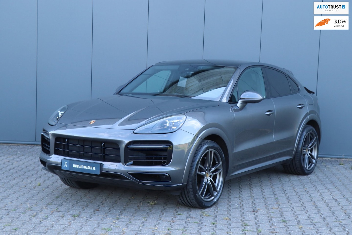 Porsche Cayenne Coupé - 3.0 E-Hybrid | Sport Chrono | ACC | Bose | VOL! - AutoWereld.nl