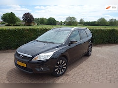 Ford Focus Wagon - 1.6-16V Futura|Airco|Trekhaak