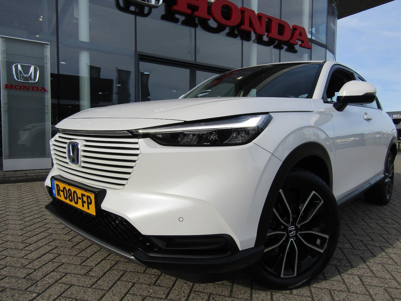 Honda HR-V - 1.5 i-MMD 131pk CVT Elegance - AutoWereld.nl